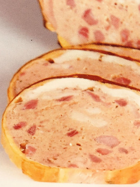 Ballotine de pintade tradition aux girolles