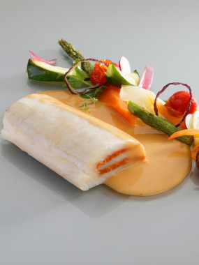 Feuille à feuille de cabillaud, chorizo et nage onctueuse