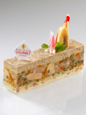 Compression de cochon, lentilles, saucisse de Morteau et foie gras
