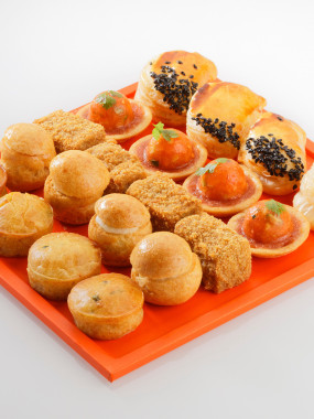 Plateau Too Show - A chauffer