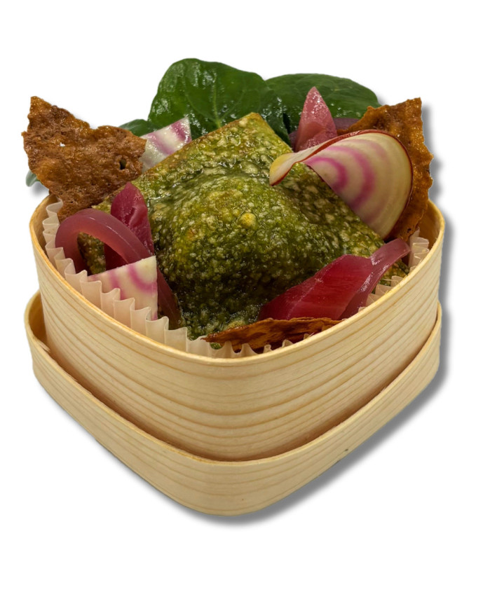 Raviole d'épinards sur sa caponata aux saveurs du soleil