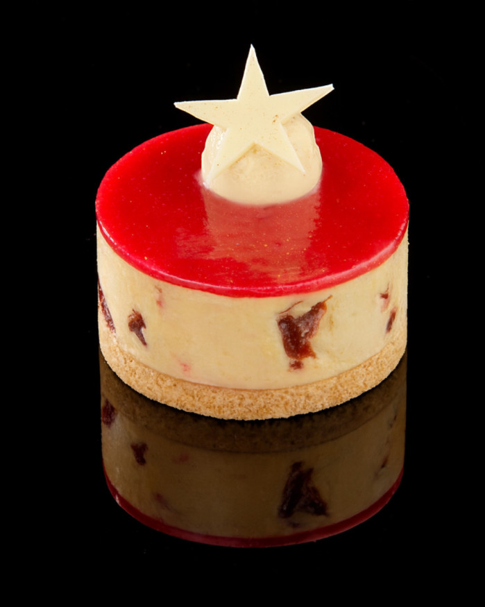 Cœur de foie gras griottes confites, miroir framboise griotte