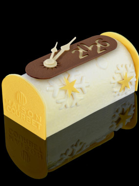 Bûche pâtissière Piña colada - 4 personnes